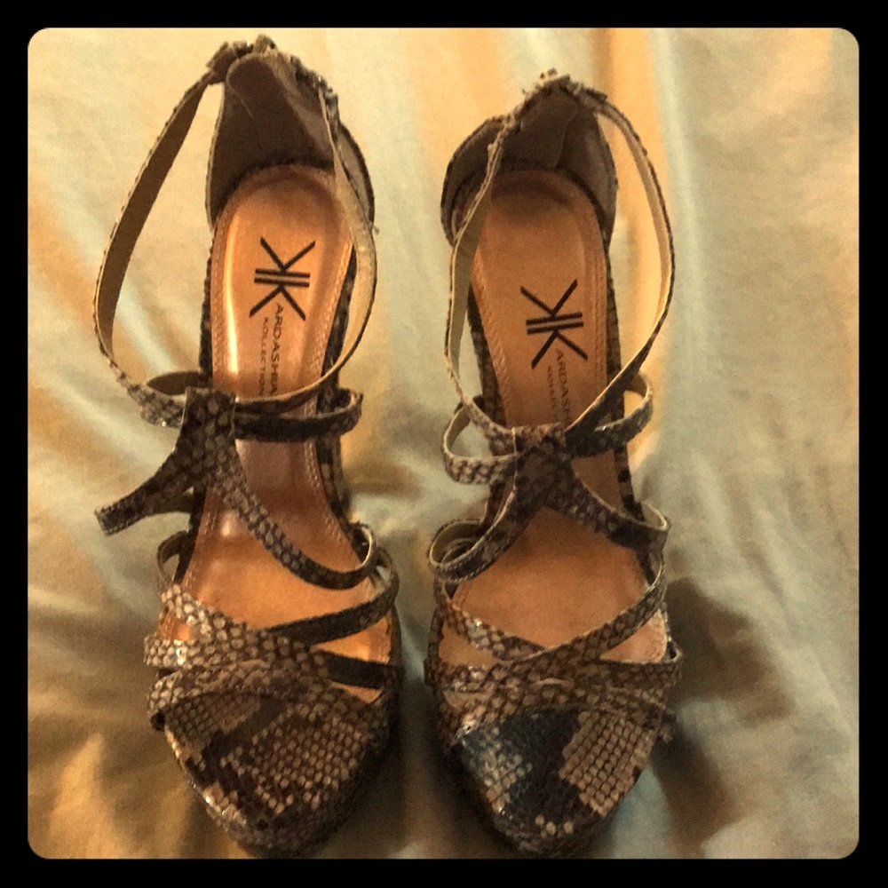 Snake skin high heels